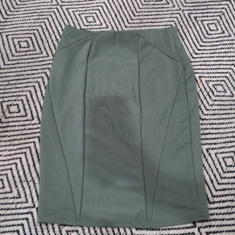 Olive green stretch skirt